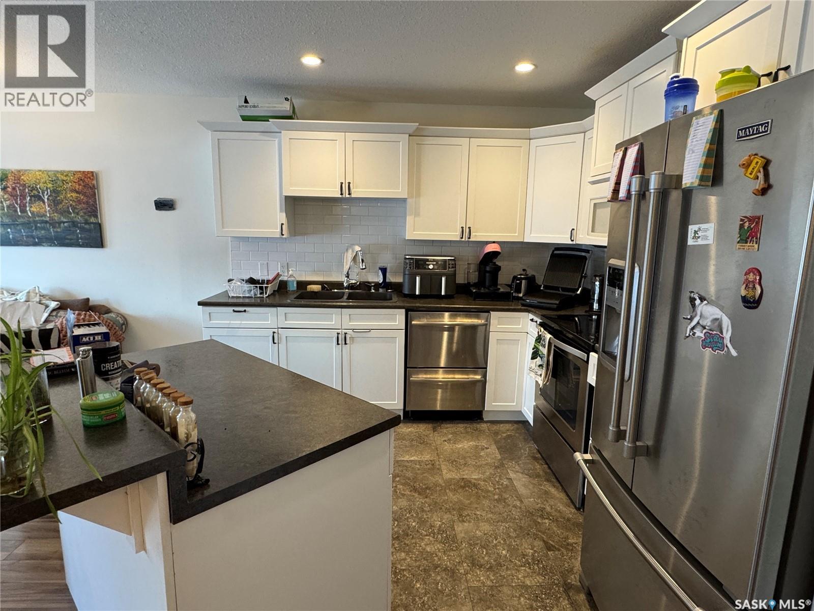 2 356 Studer STREET — photo 12