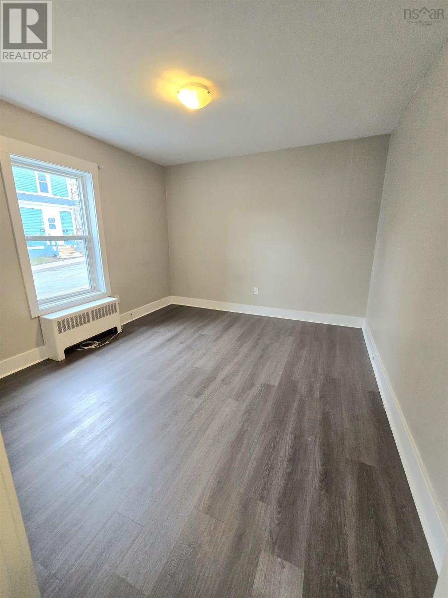 Property 2 of 23 of 211 Forbes Street