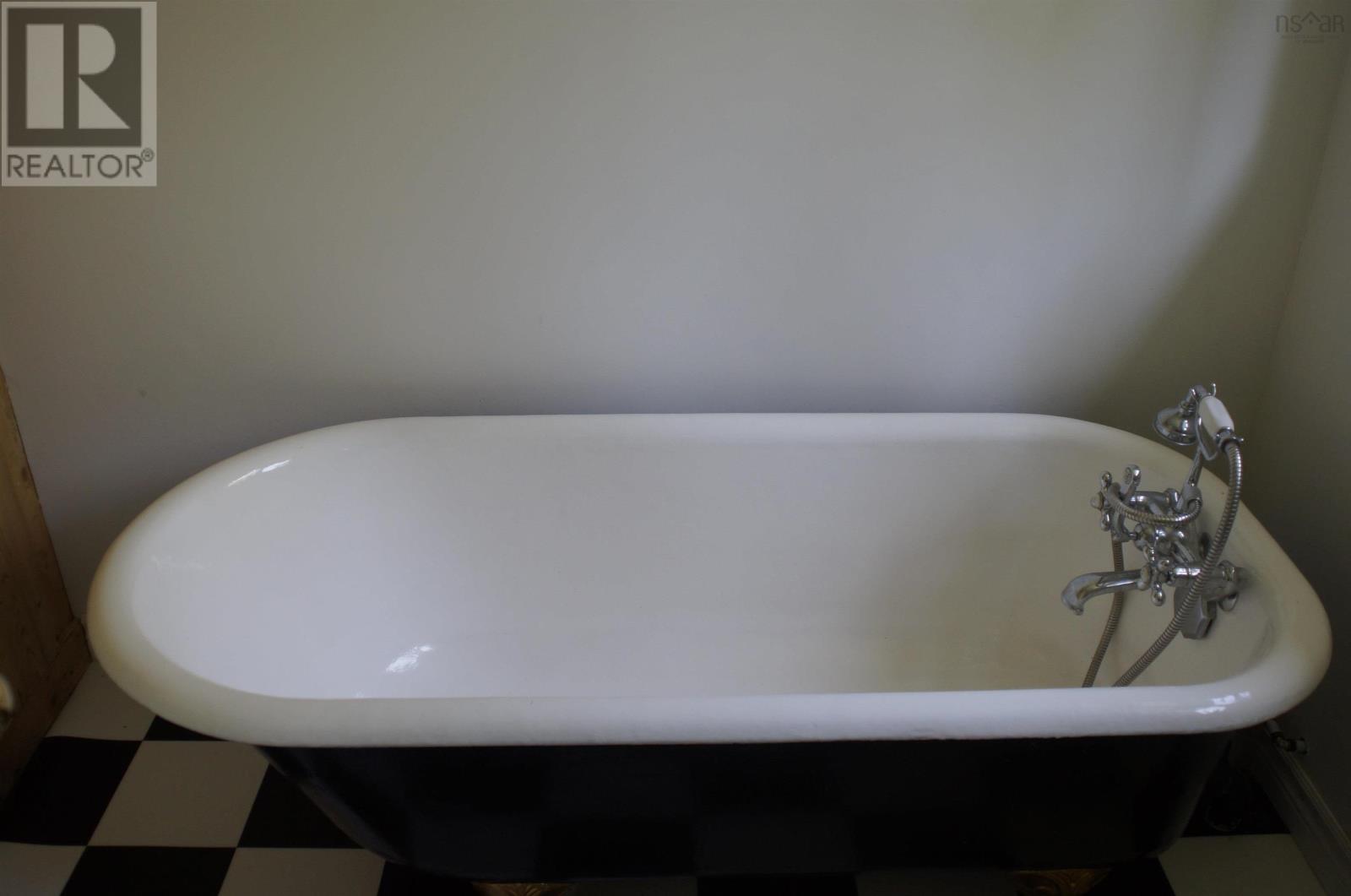 Property 1 of 45 of 4031 Loch Lomond Road