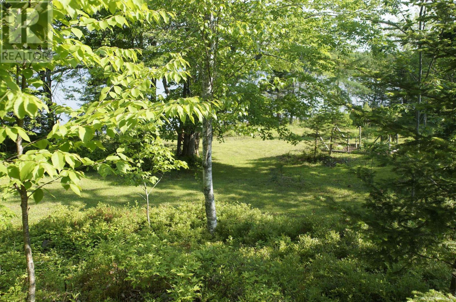 4031 Loch Lomond Road - 23