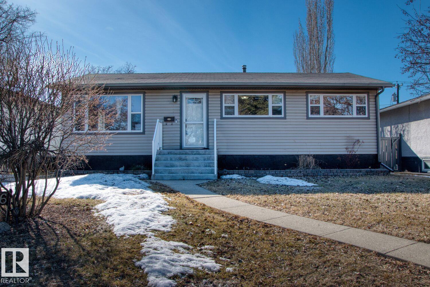8916 148 ST NW, Edmonton