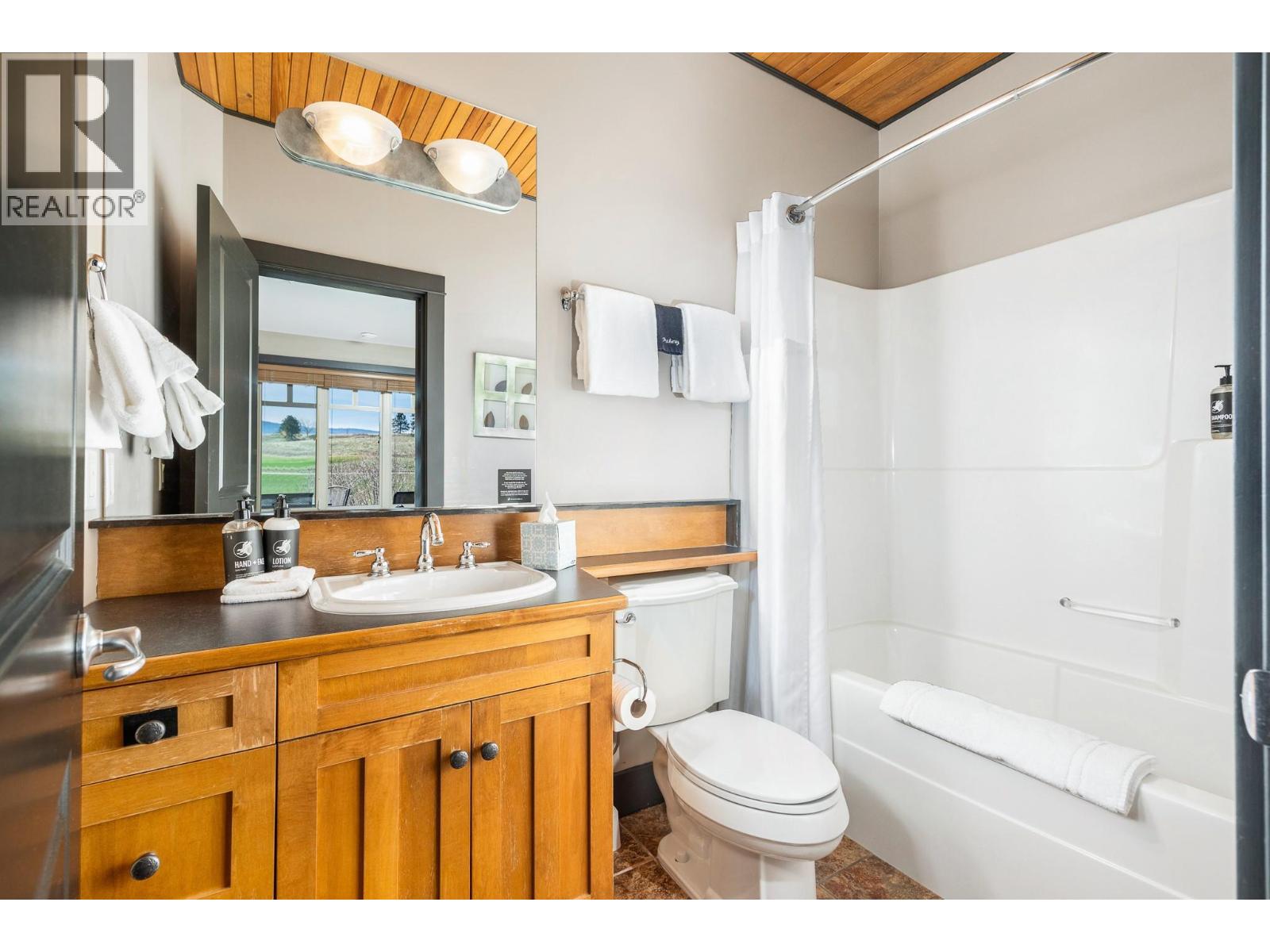 11 272 Chicopee Road, Vernon