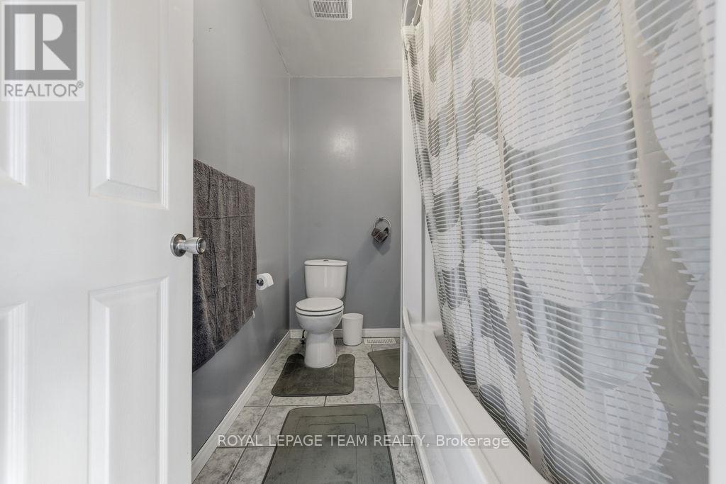 Main Floor Washroom