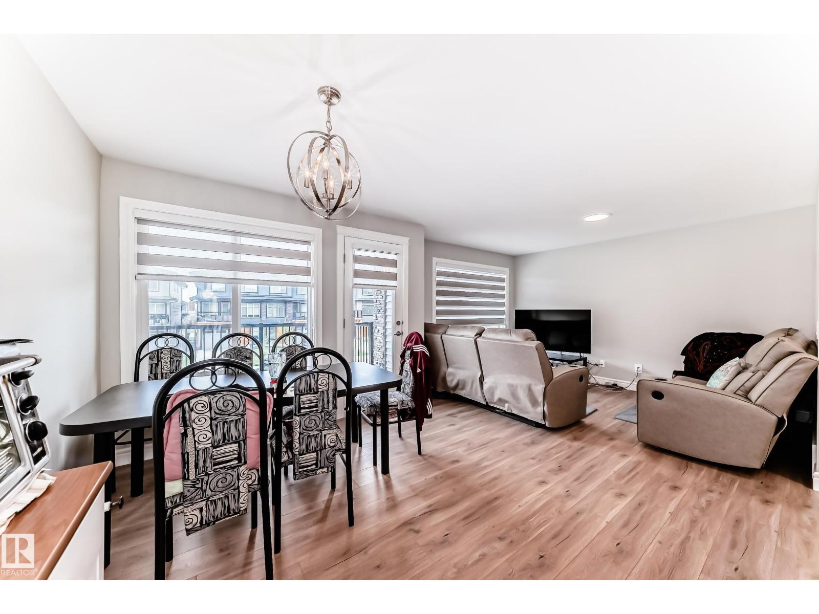 7822 KORULUK LINK LI SW, Edmonton