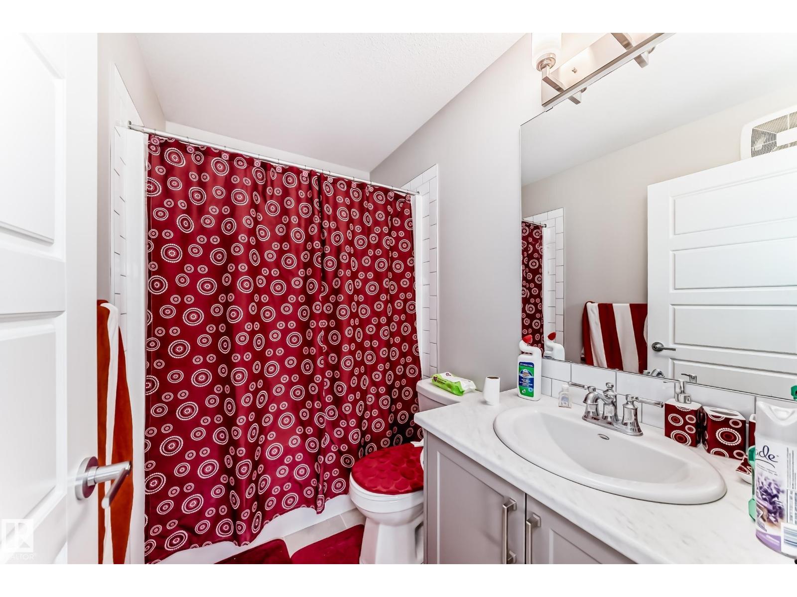 7822 KORULUK LINK LI SW, Edmonton