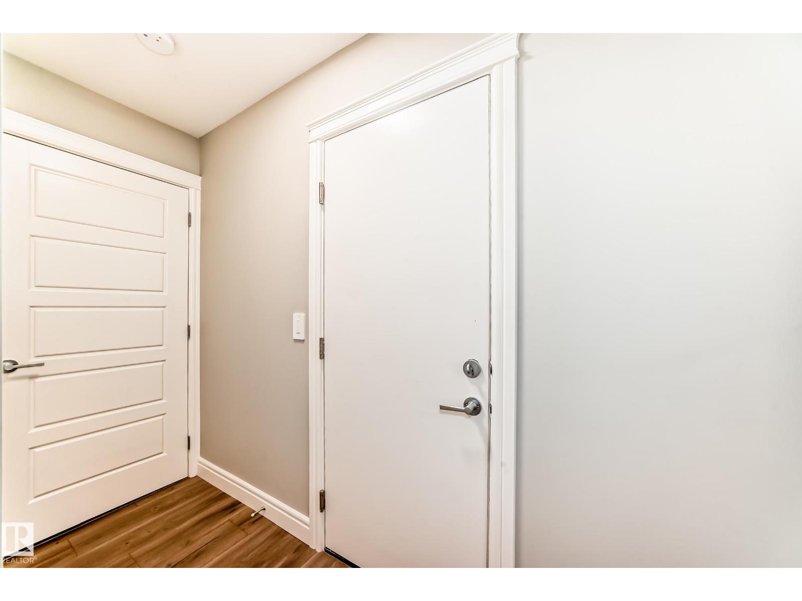 7822 KORULUK LINK LI SW, Edmonton