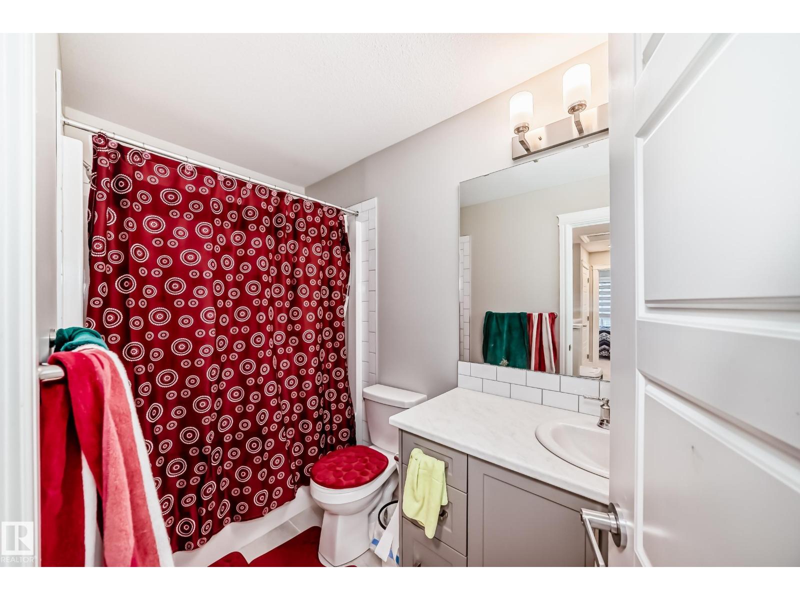 7822 KORULUK LINK LI SW, Edmonton