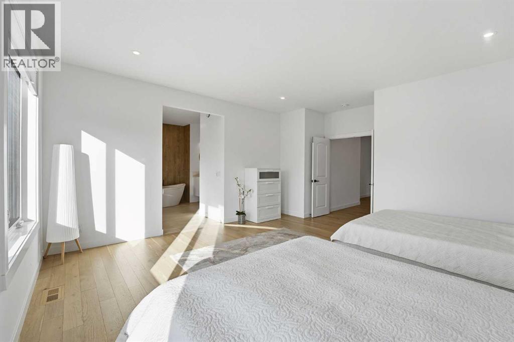 
          65 Rowmont Link Northwest
            <br/>
            <span>Calgary</span>
            , 
            <span>AB</span>
             <span>T3L0J3</span>
         - Photo 5