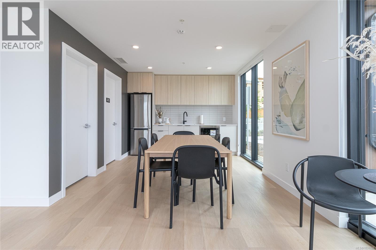 #312 3564B RYDER HESJEDAL WAY - 24