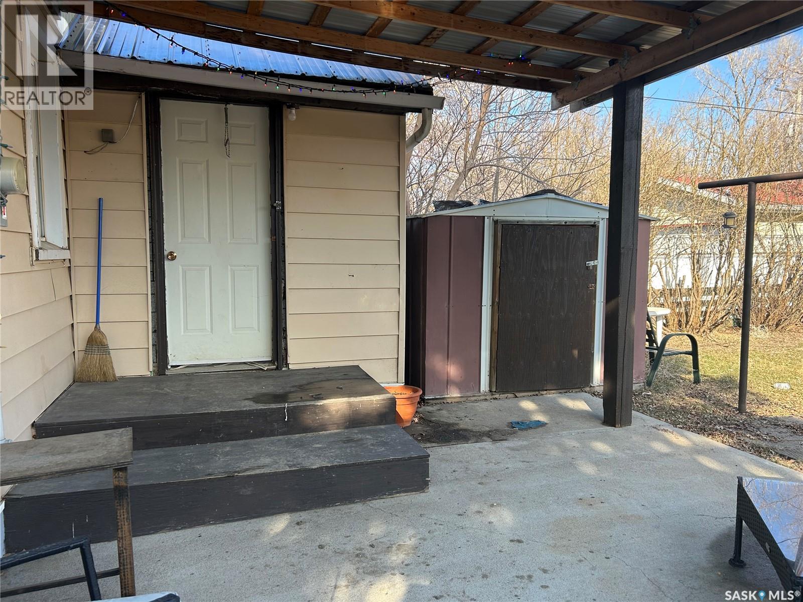 512 RAILWAY AVENUE - 24