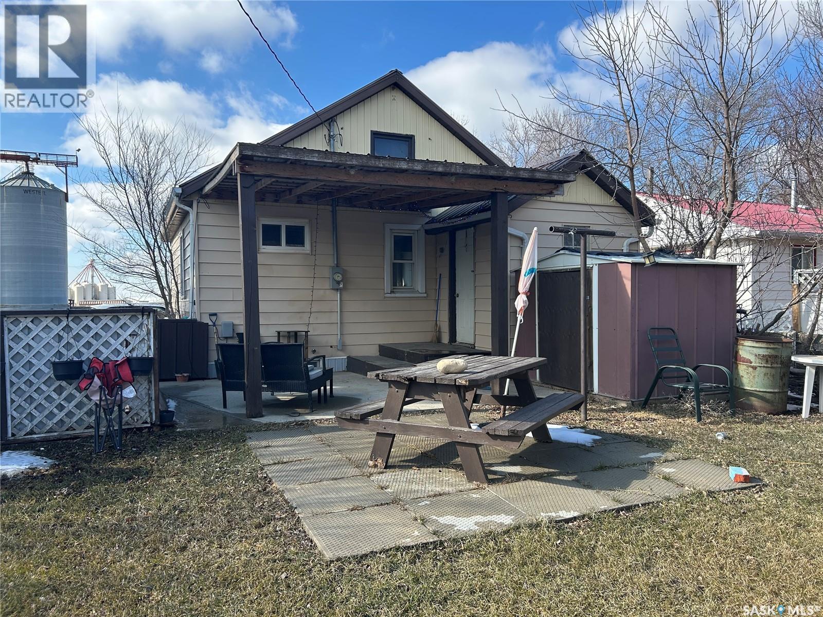 512 RAILWAY AVENUE - 25