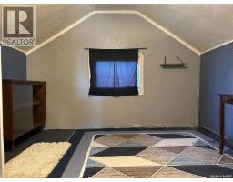 512 Railway Avenue, Lampman, SK S0C1N0 Photo 15