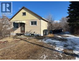 512 Railway Avenue, Lampman, SK S0C1N0 Photo 29