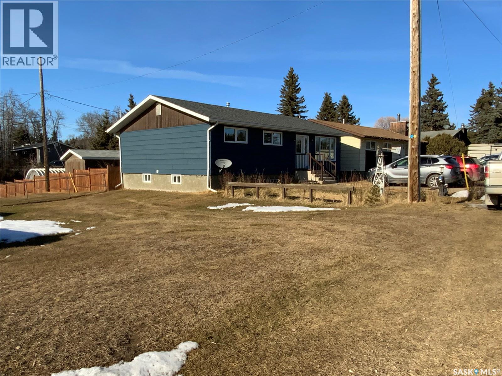 94 Gilbert STREET - 3