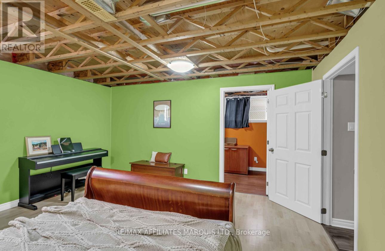 3226 NORTHDALE DRIVE - 21