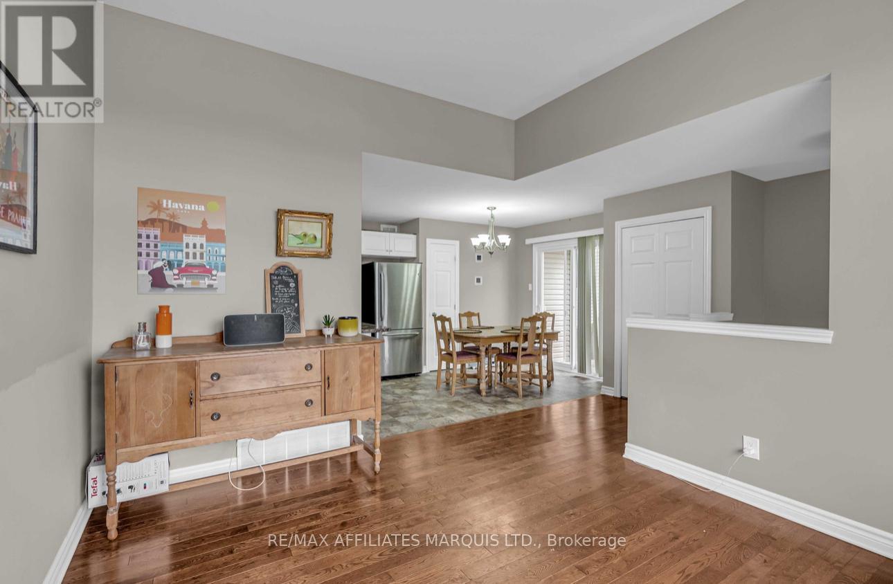 3226 NORTHDALE DRIVE - 4