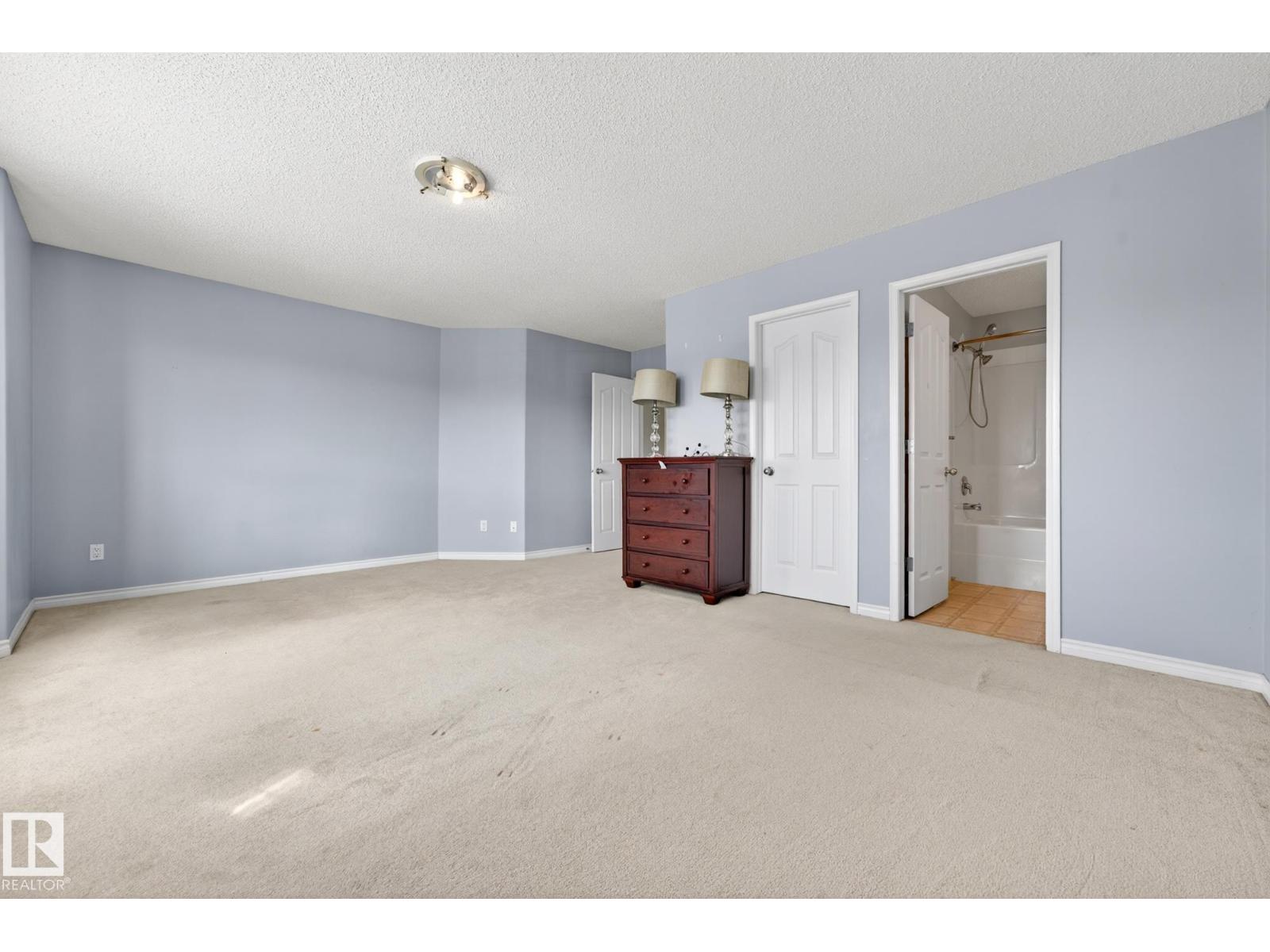 1103 117 ST SW, Edmonton