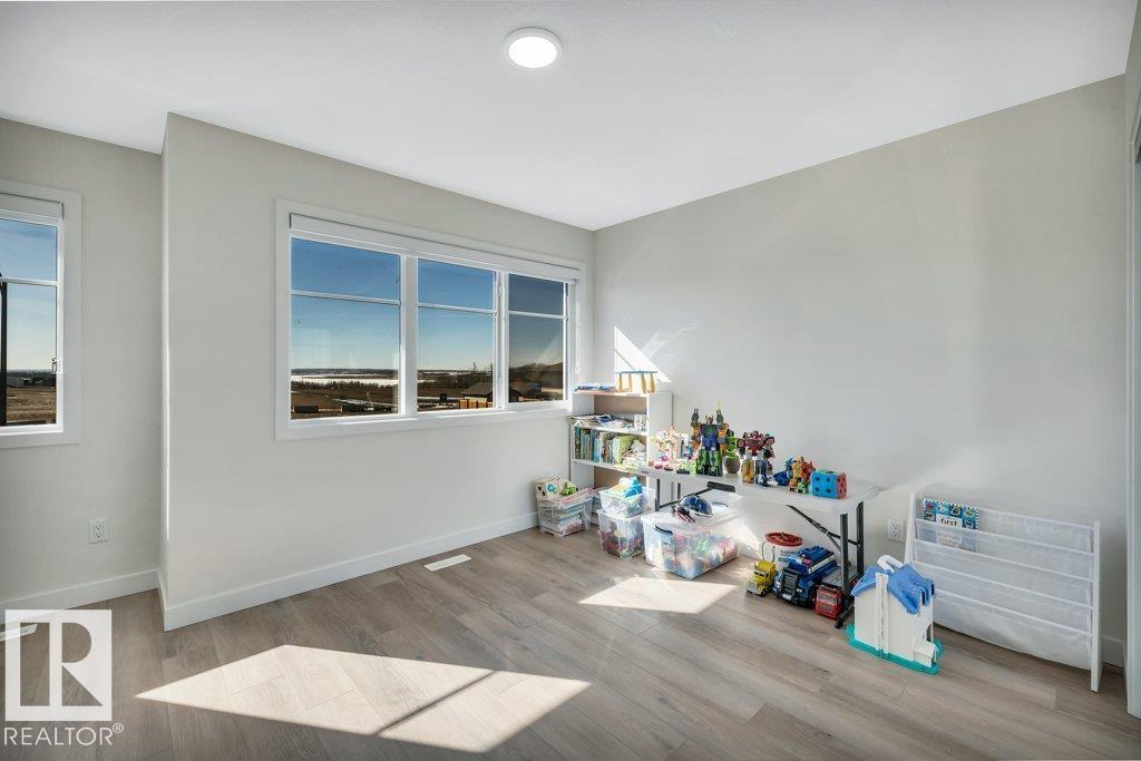 13007 213 ST NW, Edmonton