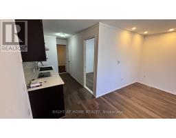 Unit 1 - Unit 1, 104 Danforth Road N, Toronto, ON M1L3W7 Photo 9