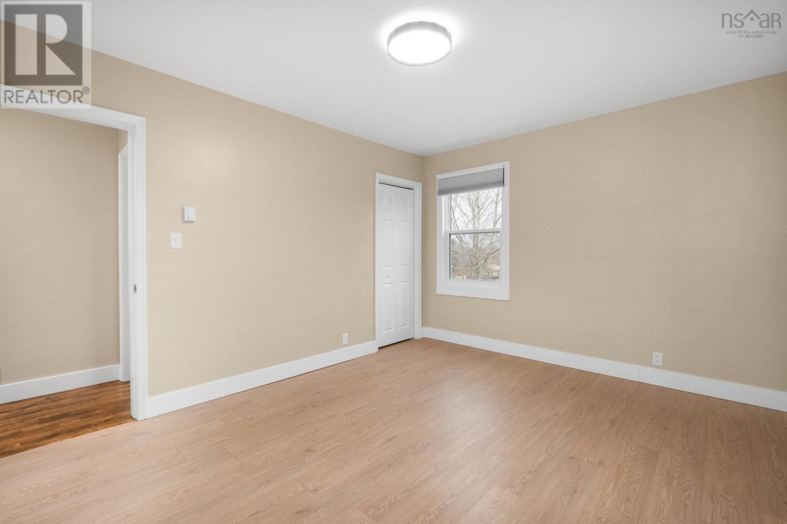 Property 20 of 23 of 37 Highway 14