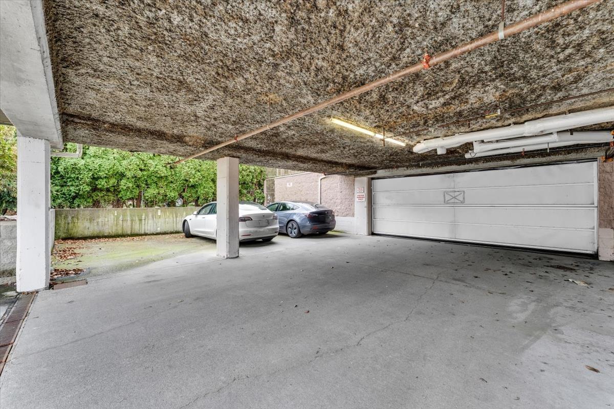 102 46000 FIRST AVENUE, Chilliwack Downtown