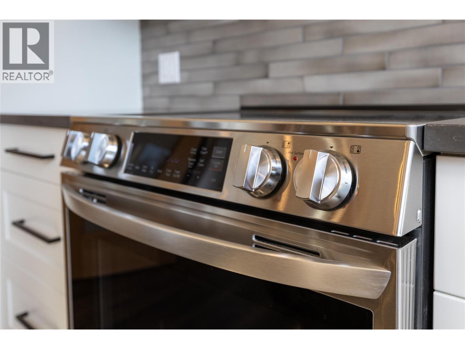 145 Lakeview Drive - 21