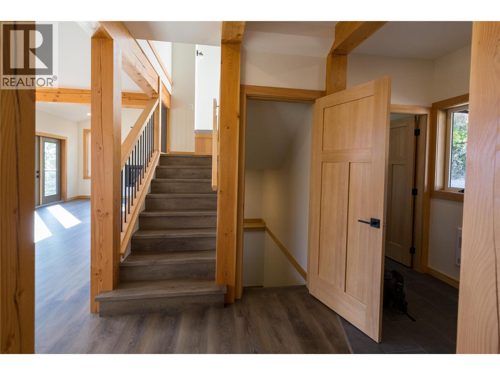 145 Lakeview Drive - 59