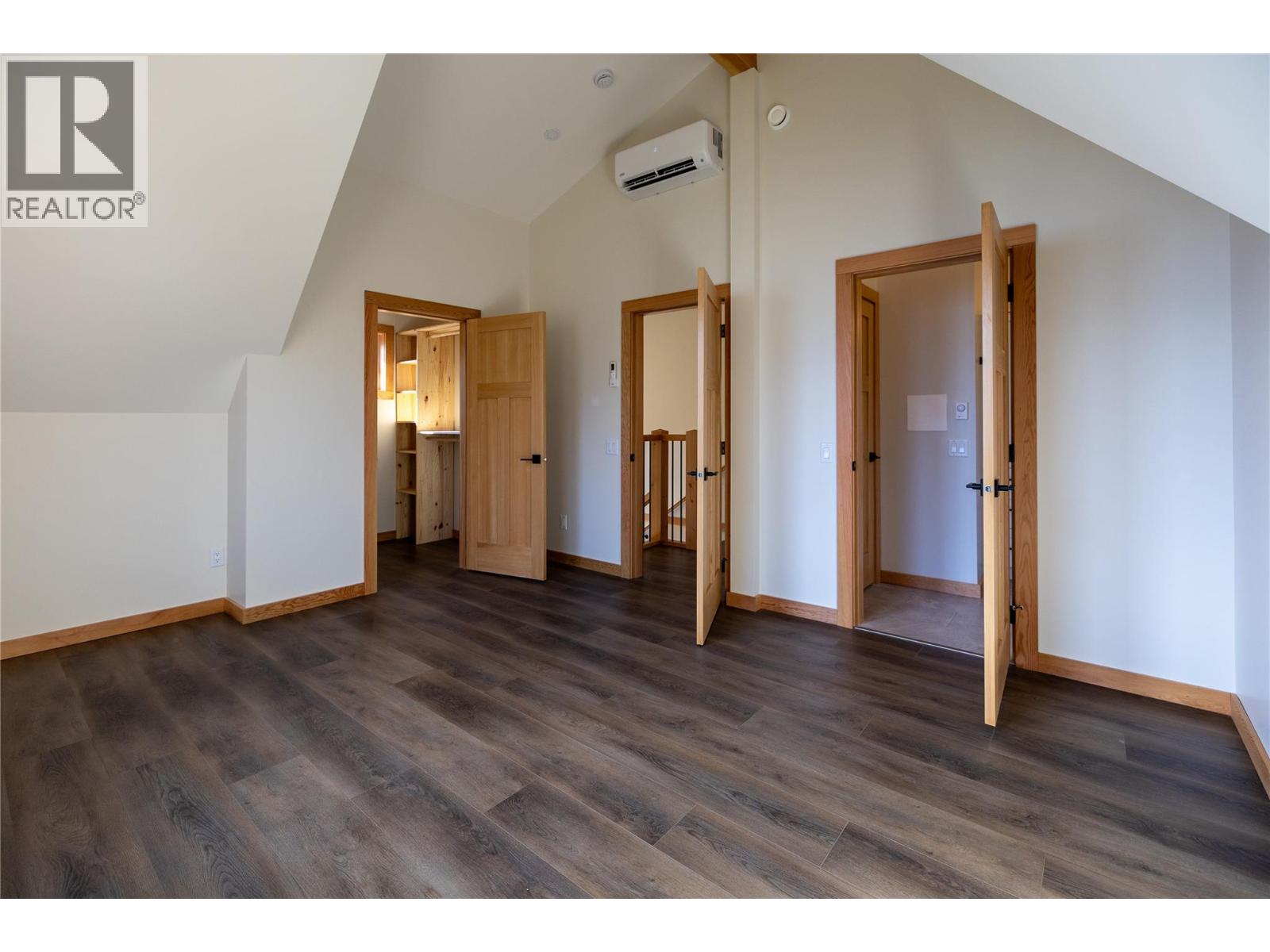 145 Lakeview Drive - 57