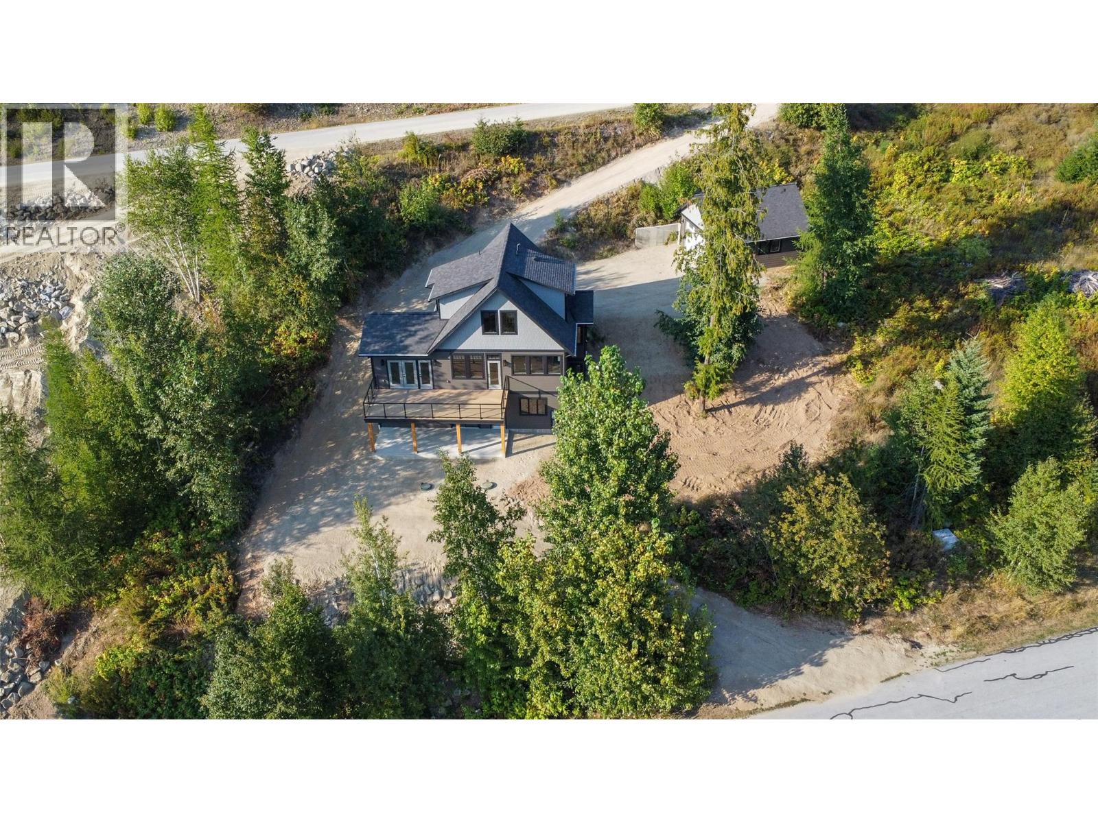 145 Lakeview Drive - 6