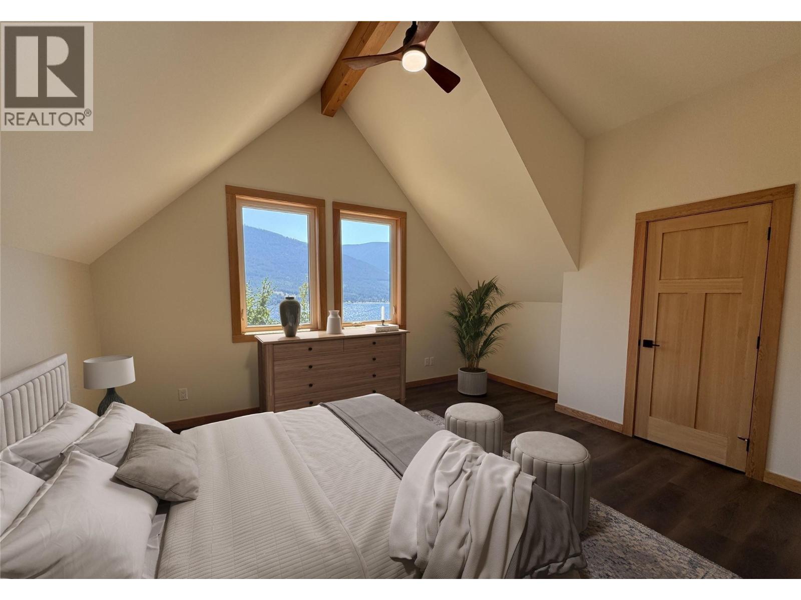 145 Lakeview Drive - 56