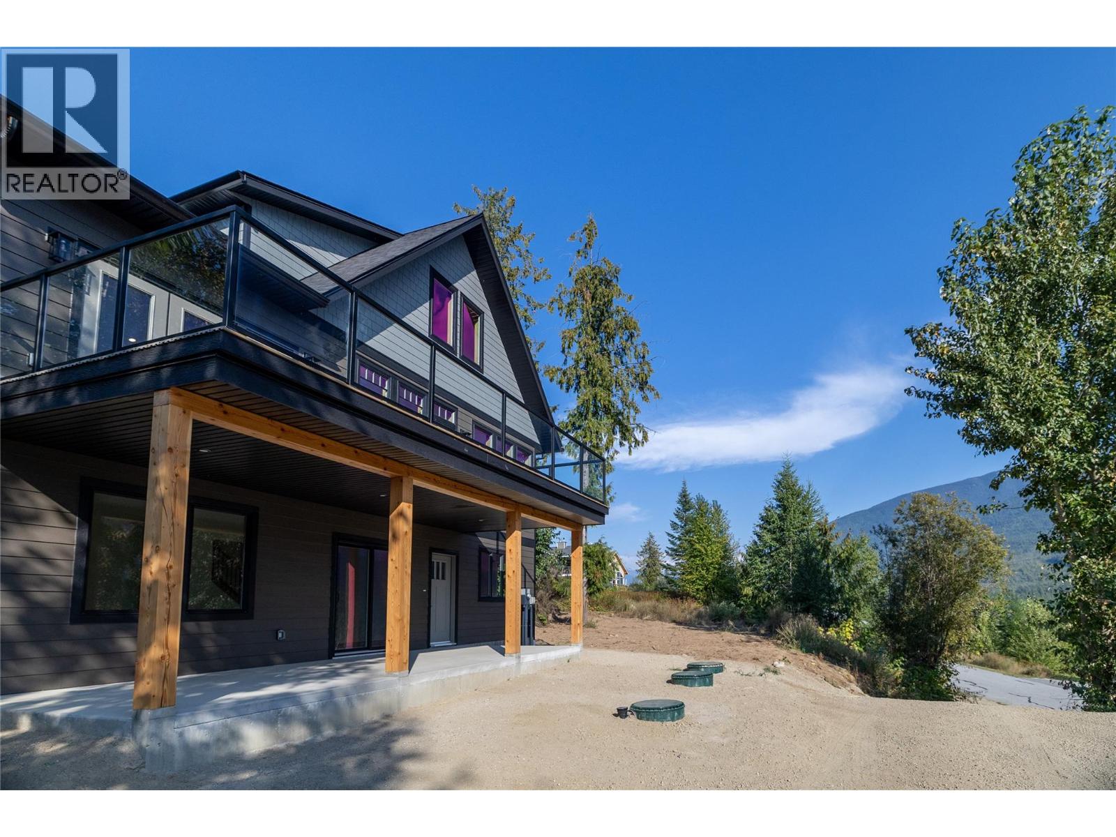 145 Lakeview Drive - 83
