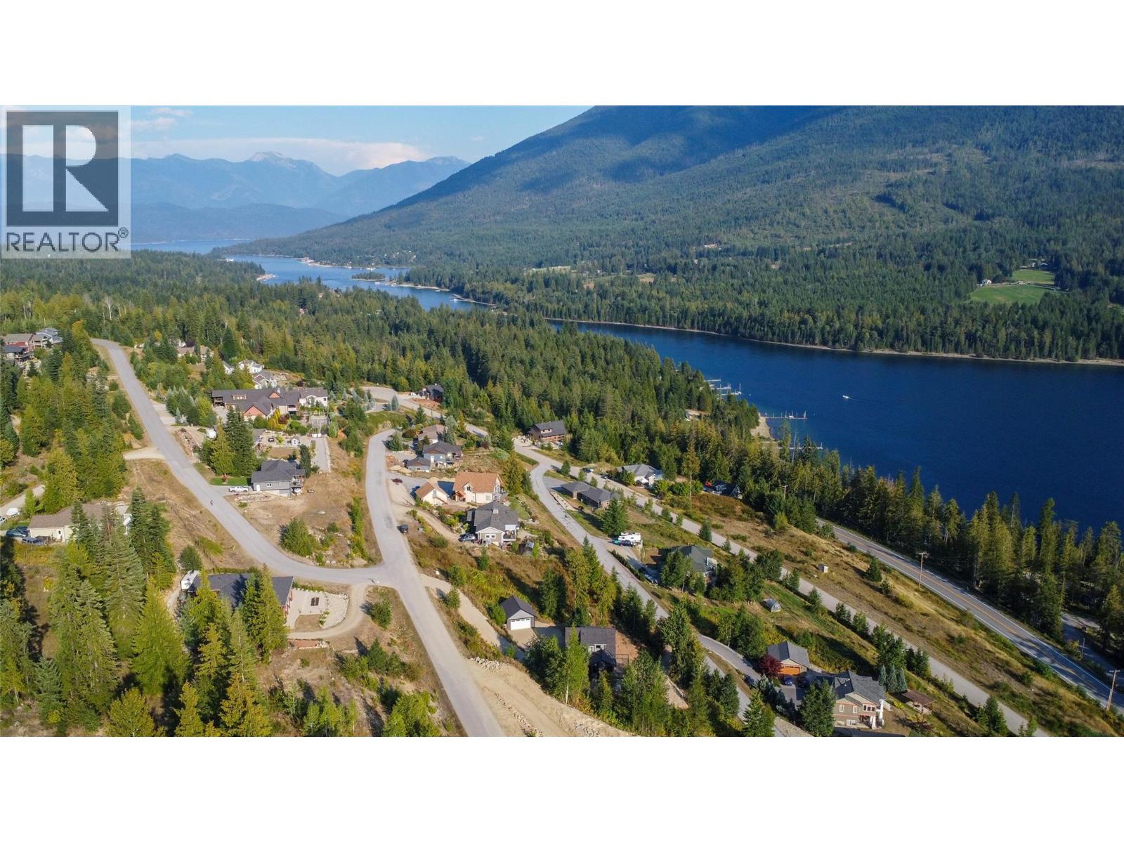 145 Lakeview Drive - 91