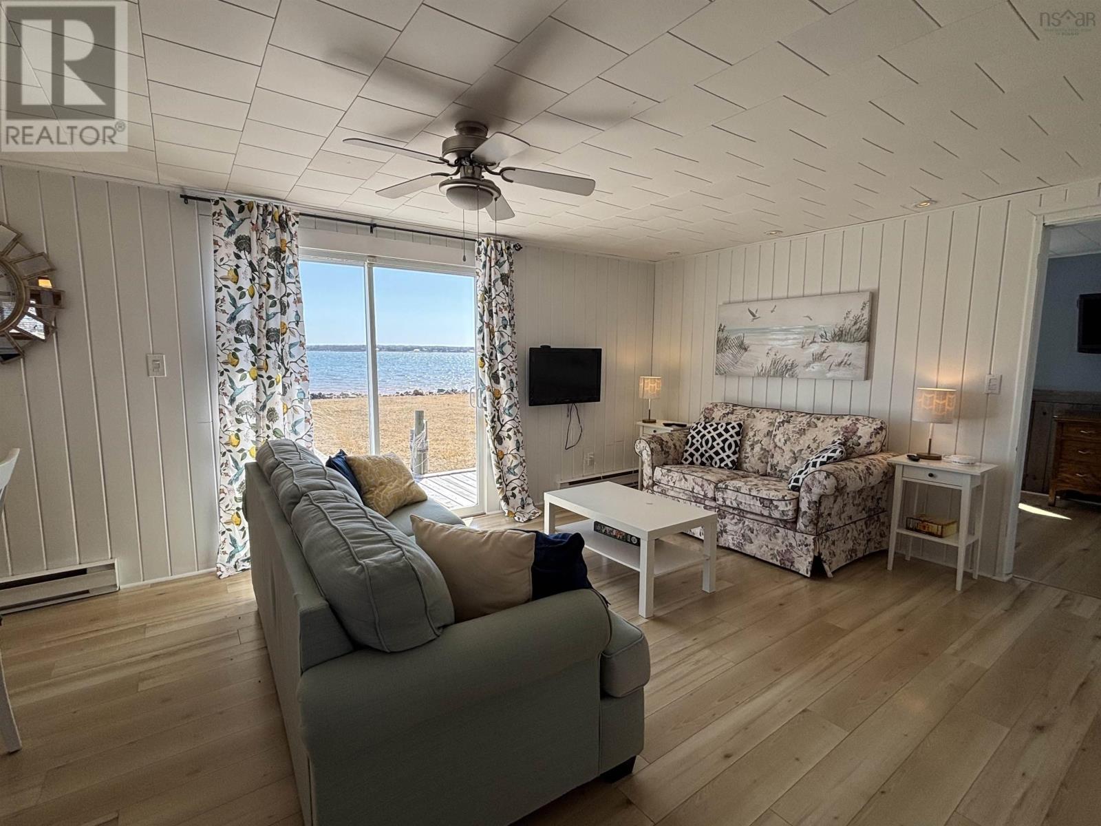 Property 9 of 28 of 107 Hamilton Lane