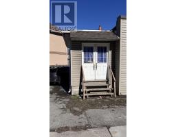 Unit 2 - Unit 2, 104 Danforth Road N, Toronto, ON M1L3W7 Photo 6