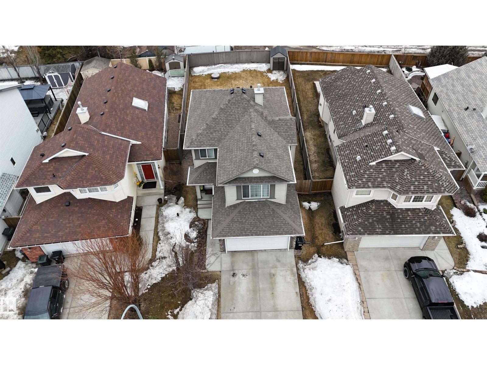 7 ASHGROVE, Spruce Grove