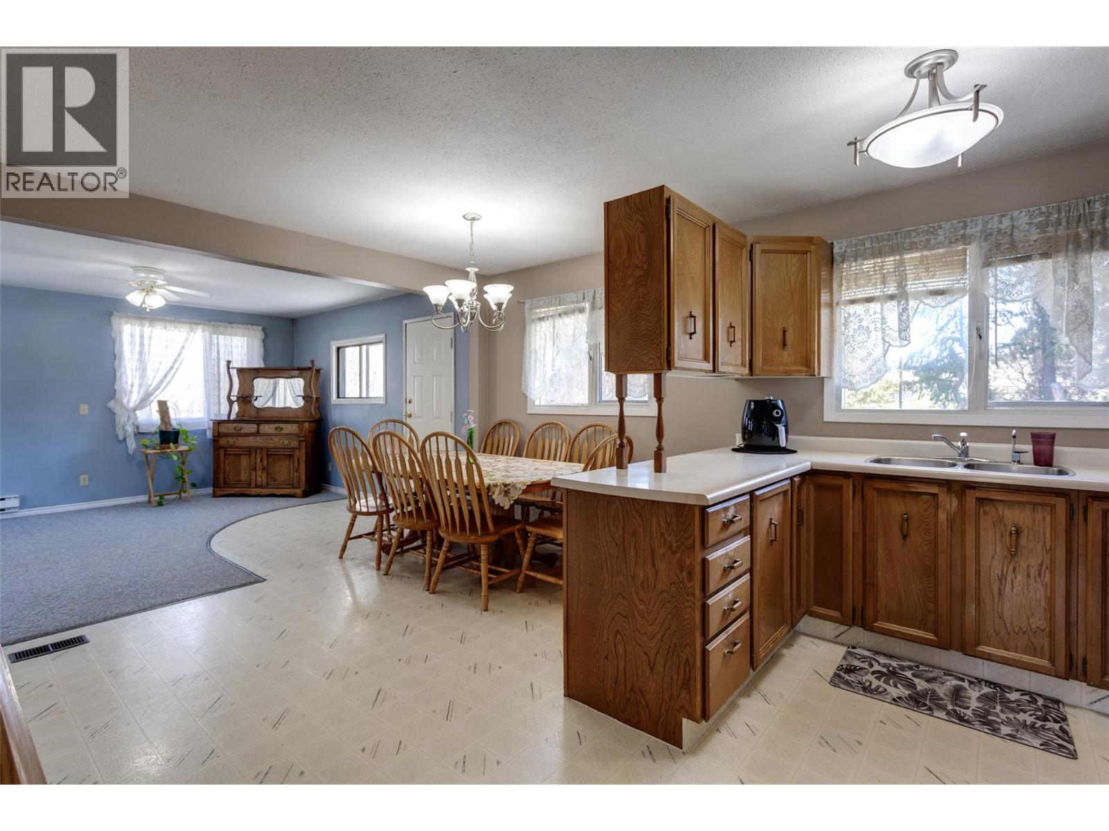  4141 Sealy Road, Kelowna