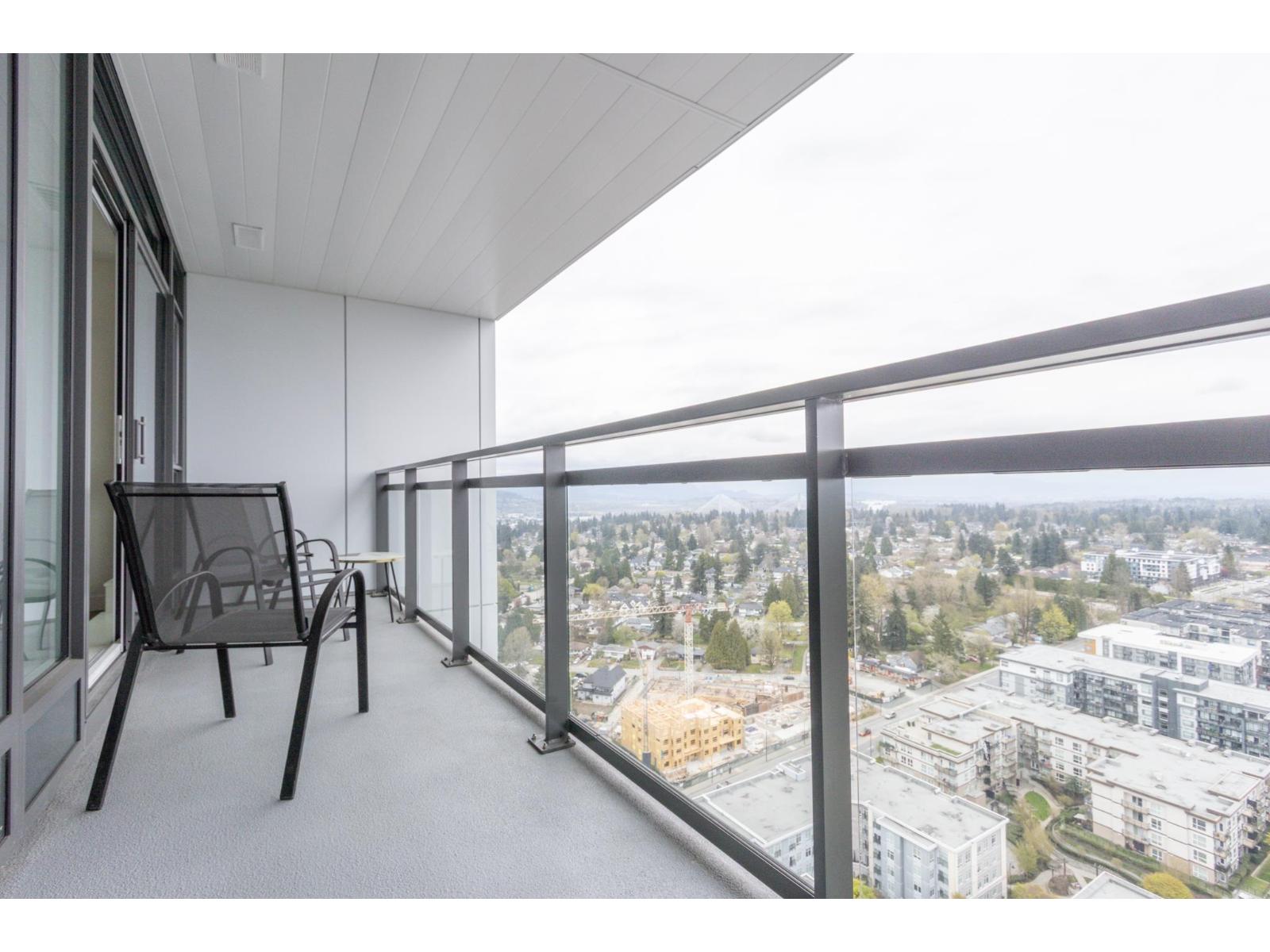 1 Bed, 1 Bath House for Rent in Surrey – 3112 13675 107A STREET, Surrey - Image 3