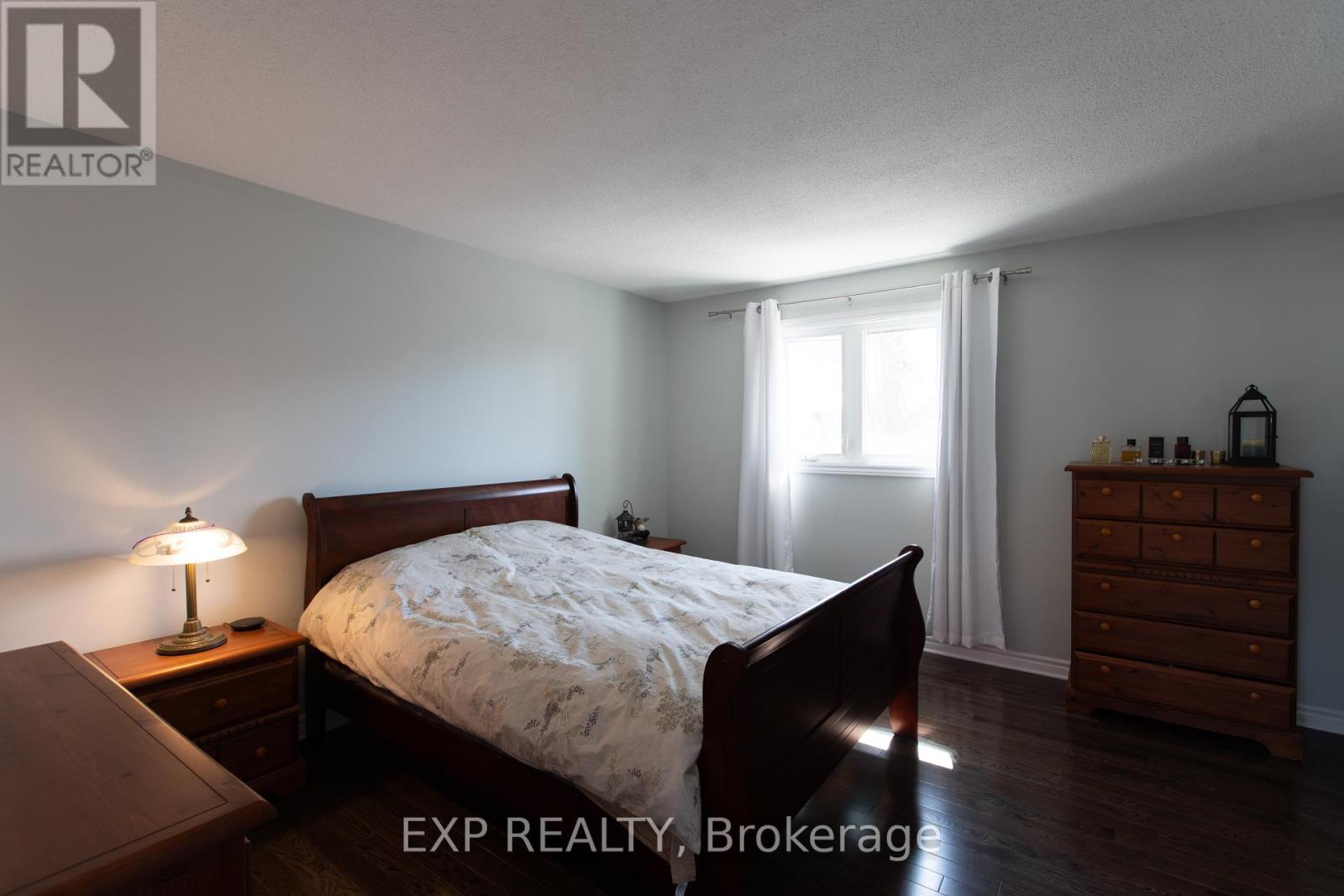1534 ROSEBELLA AVENUE - 30