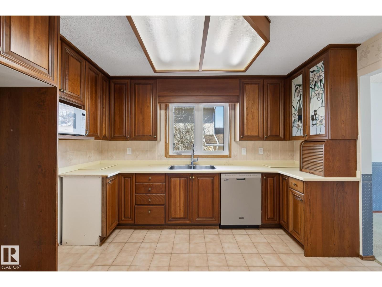 120 GARLAND CR, Sherwood Park