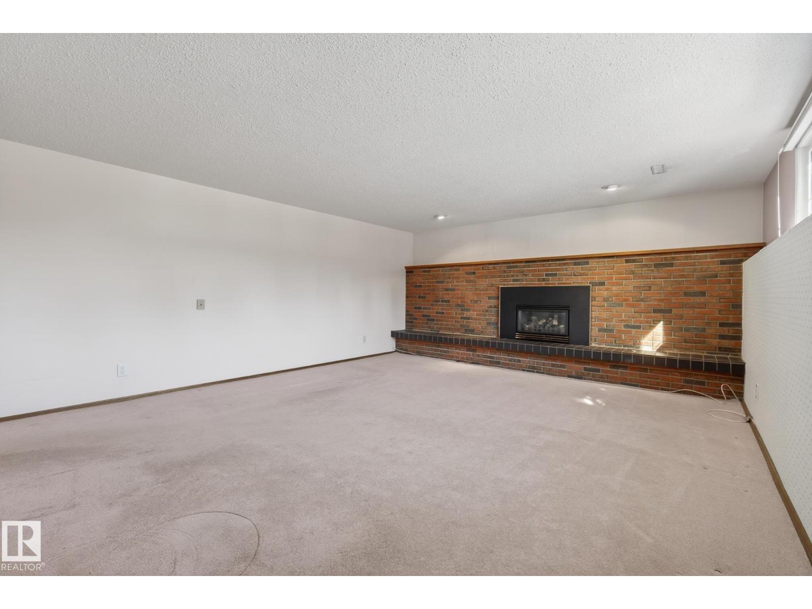 120 GARLAND CR, Sherwood Park