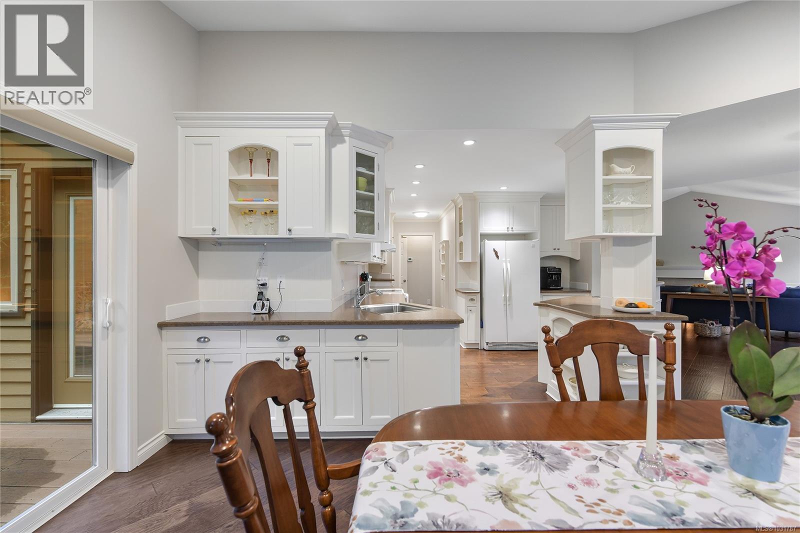 #66 1255 WAIN RD - 10