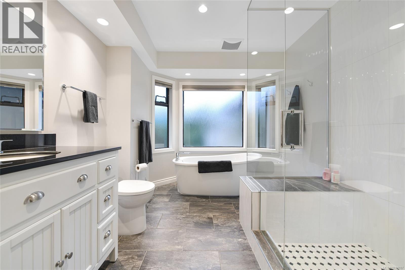 #66 1255 WAIN RD - 22