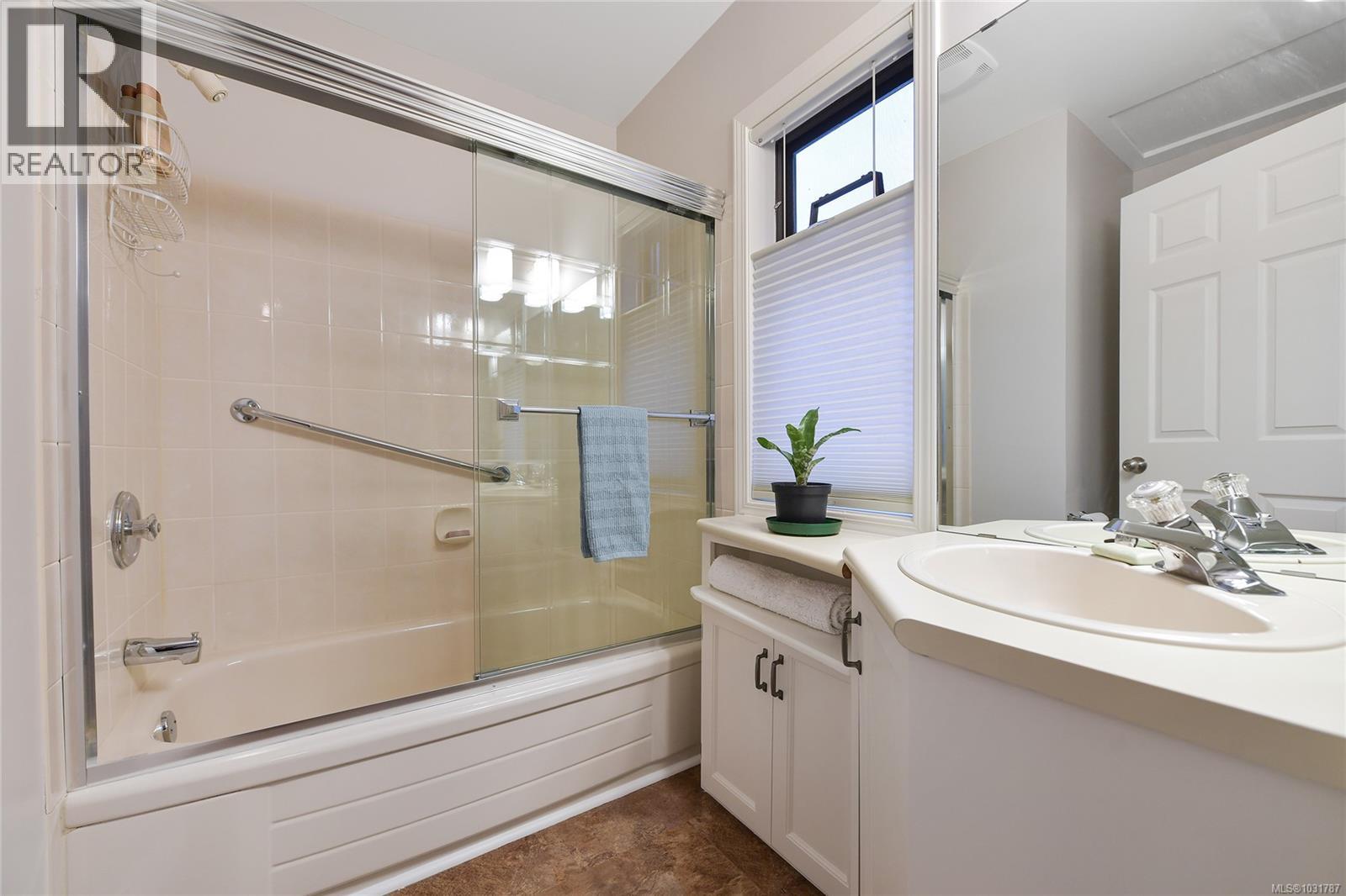 #66 1255 WAIN RD - 32