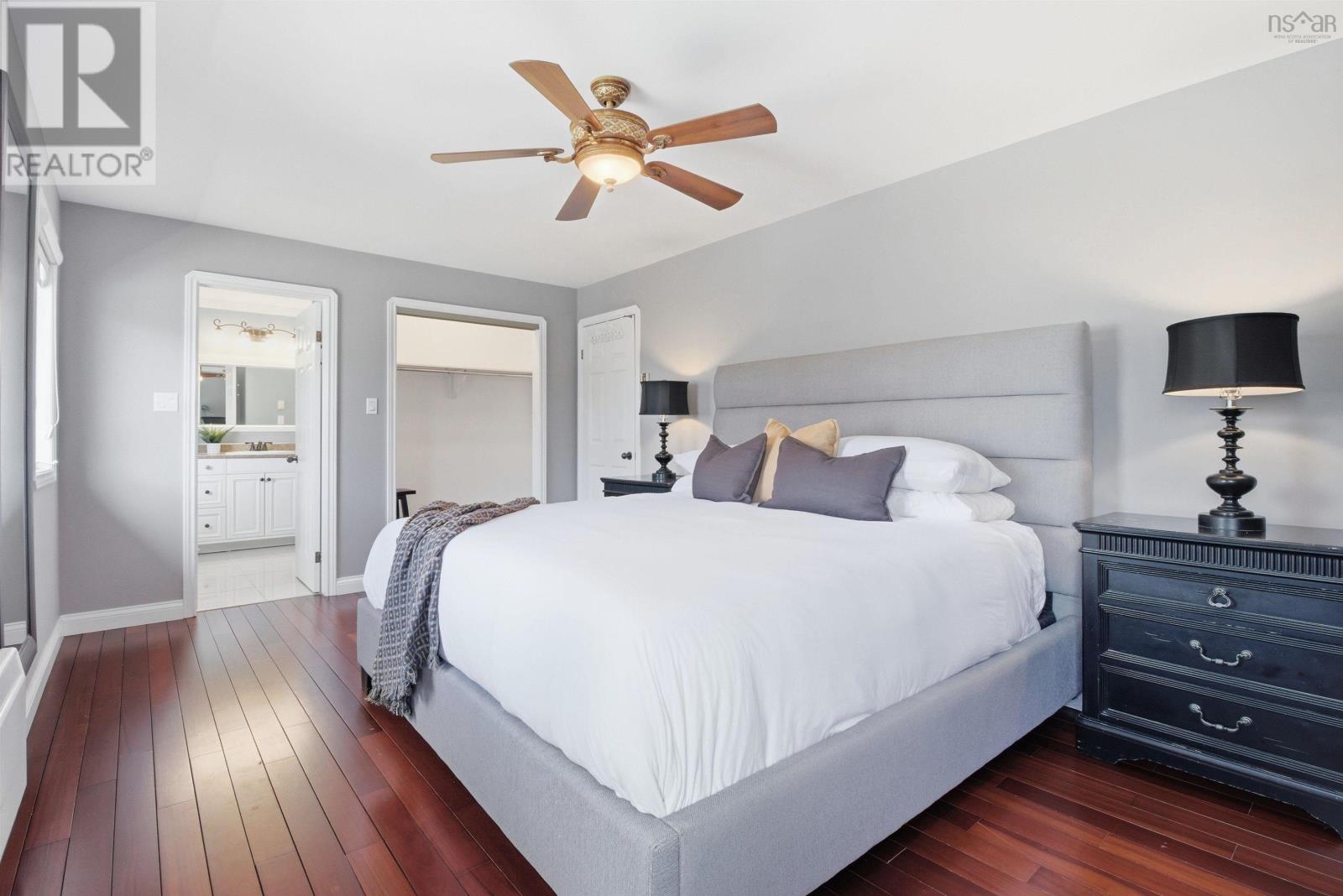 Property 22 of 48 of 5 Parkvale Crescent