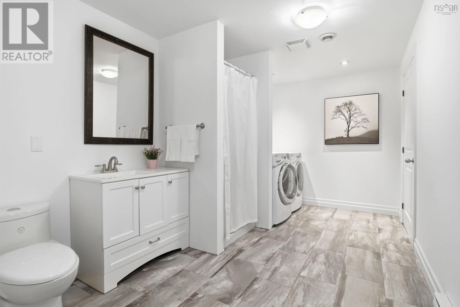 Property 30 of 48 of 5 Parkvale Crescent