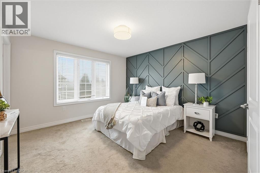 #9 122 E DUNDAS STREET E - 29