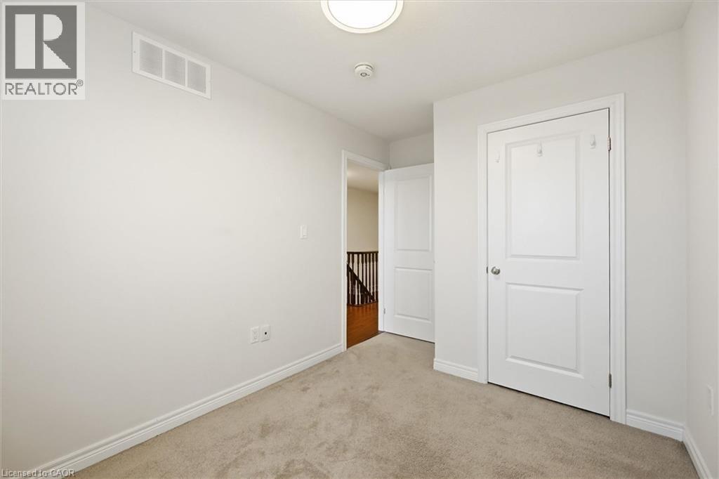#9 122 E DUNDAS STREET E - 39