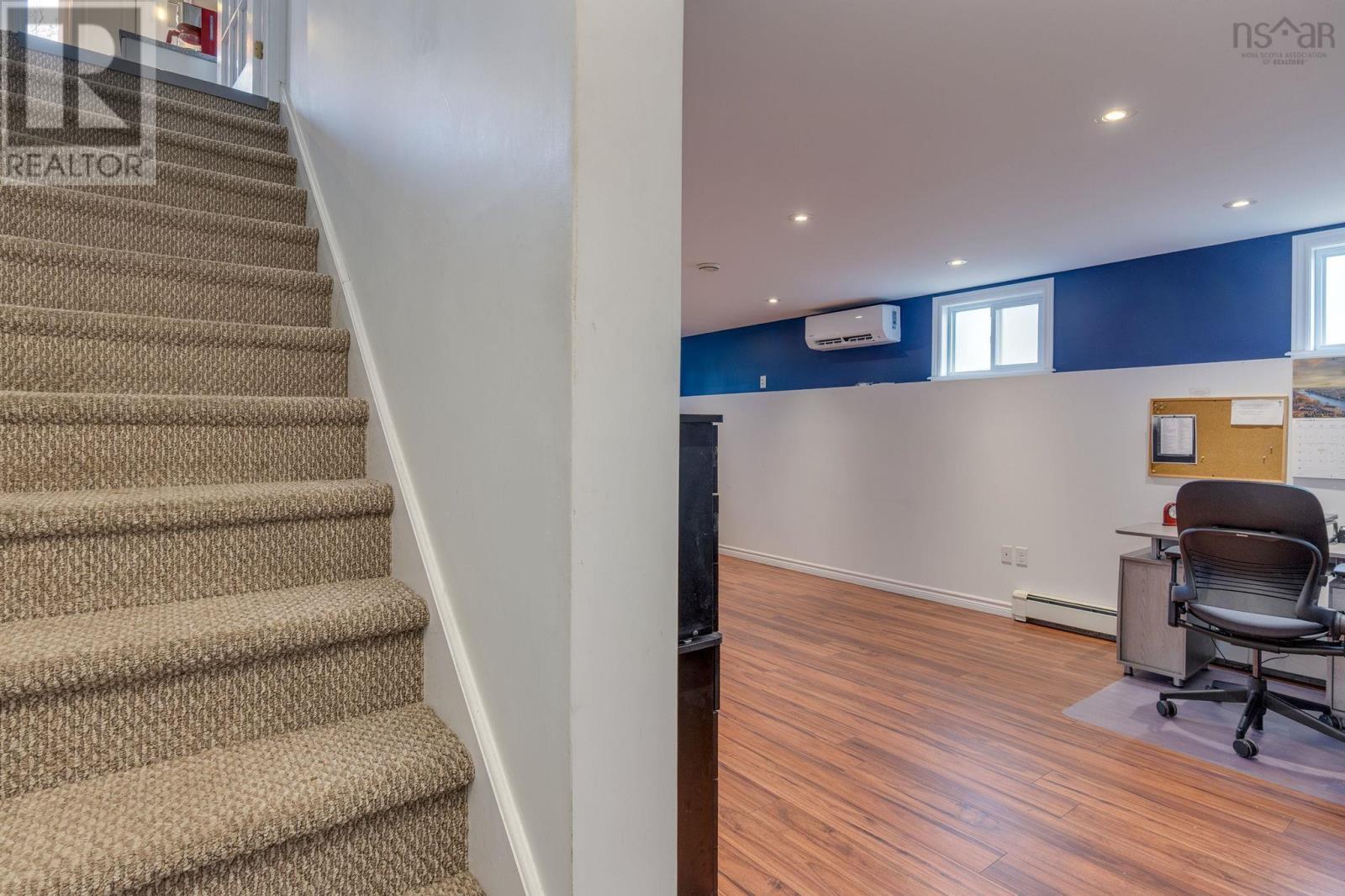 Property 27 of 35 of 107 Lancaster Drive