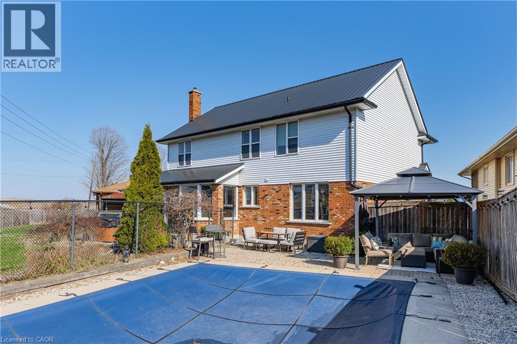 38 GLEN ABBEY Court - 43