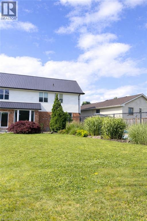 38 GLEN ABBEY Court - 45